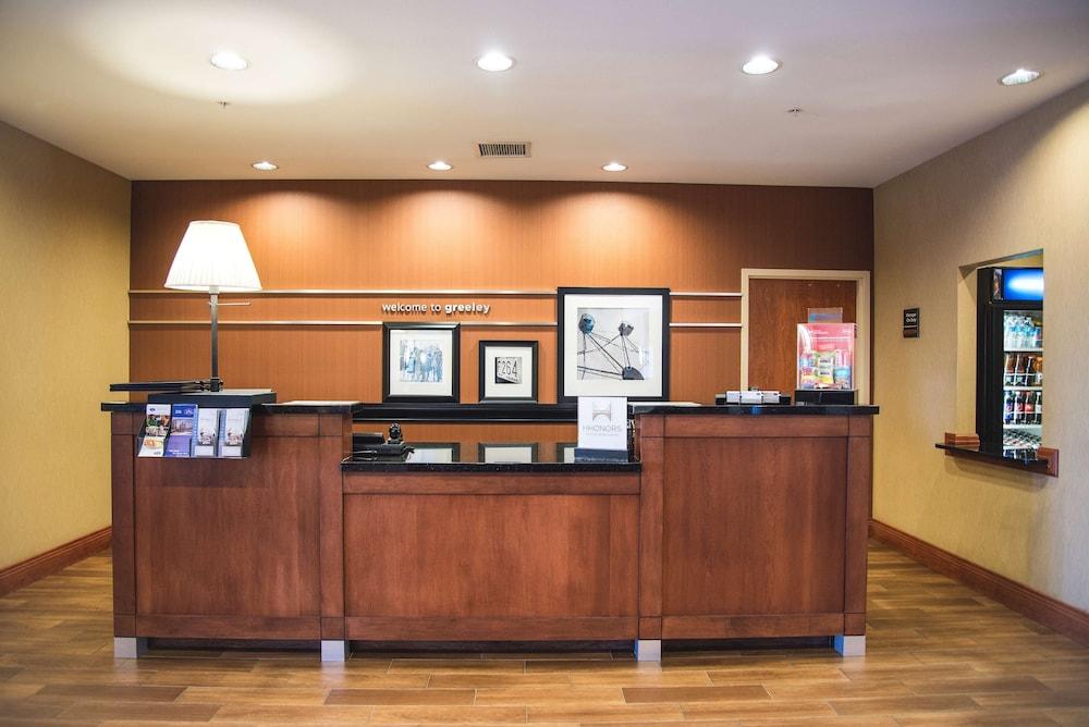 格里利汉普顿套房酒店 外观 照片